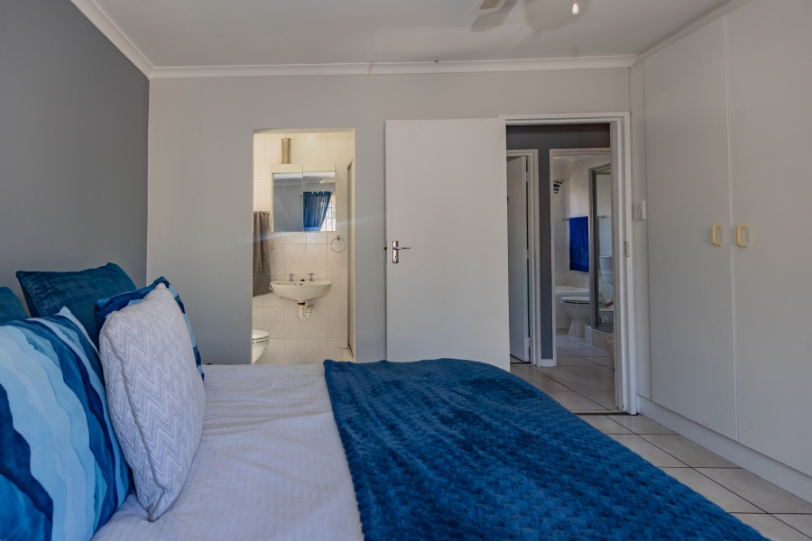 3 Bedroom Property for Sale in Amandelsig Western Cape